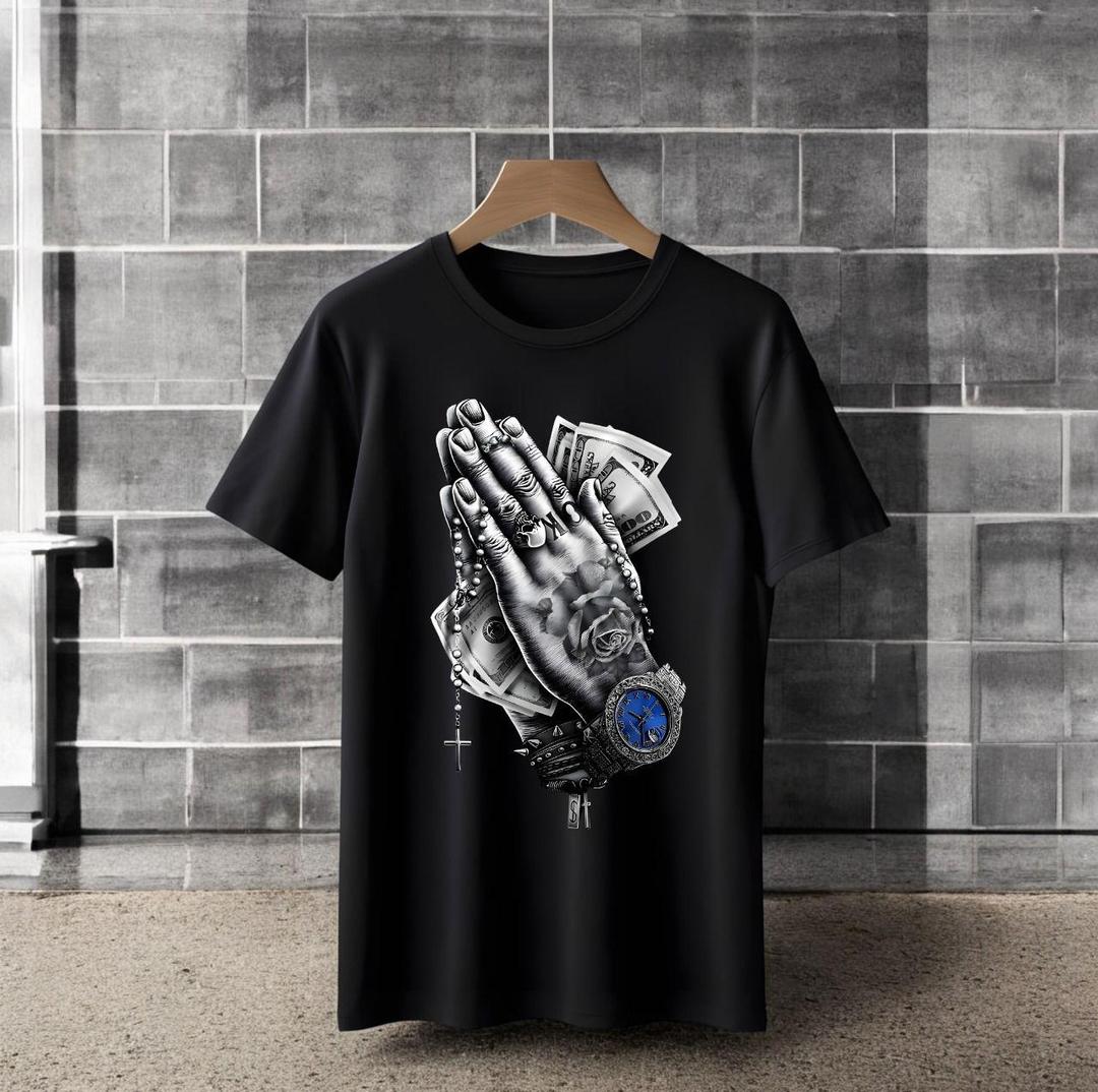 Men black T shirt