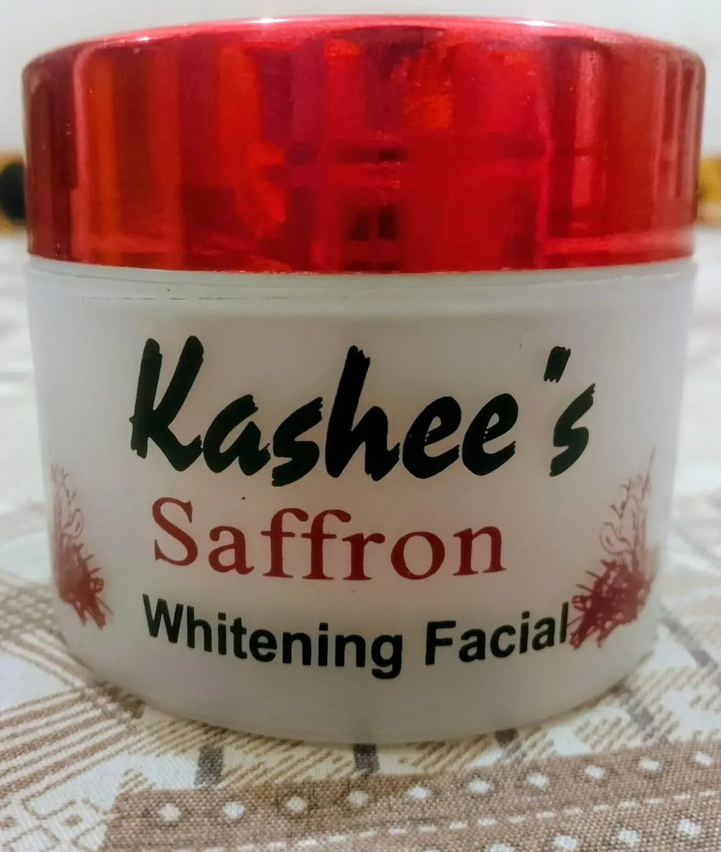 Kahees  Saffron Whiteing Facial scrub For All skin Type
